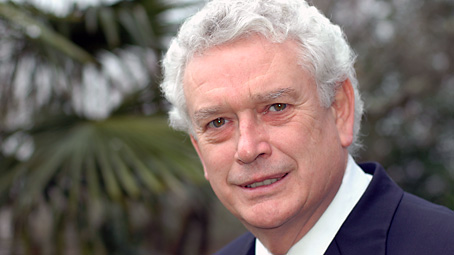 Pierre-Henri Arnstam, maire de Villeréal.| © Jean‐Paul Epinette ‐ iCimedia|Jean-Paul Epinette Pierre-Henri Arnstam, maire de Villeréal.| © Jean‐Paul Epinette ‐ iCimedia|Jean-Paul Epinette