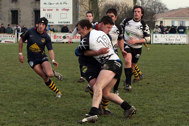 Jones au combat suivi de Duluc.| © Jean&#8208;Paul Epinette &#8208; iCimedia|Jean-Paul Epinette