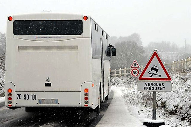 Les cars scolaires ont (presque tous) repris la route...|Jean-Paul Epinette