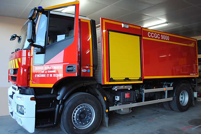 Le nouveau porteur d'eau : 9 000 litres et une technologie de pointe..| © P.-A. Epinette ‐ iCimedia|Jean-Paul Epinette