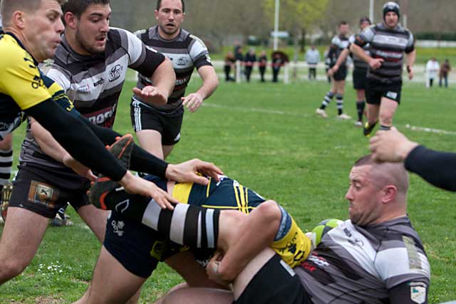 Reigne au plaquage, Magnol en soutien|Photo © Jean‐Paul Epinette ‐ icimedia@free.fr