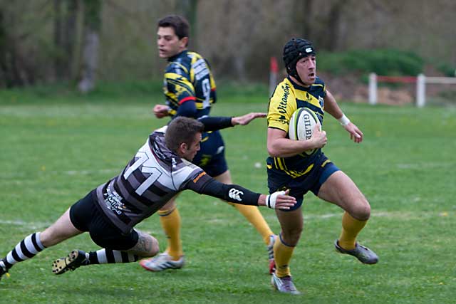 Duluc perfore la défense du Lardin. 