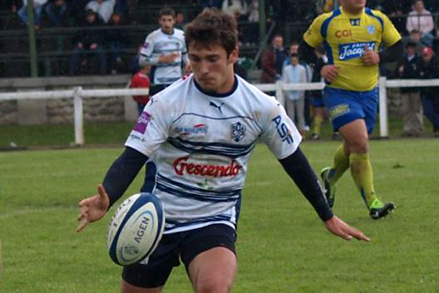 Le Villeréalais Charlie Cassang a marqué un essai contre l'Irlande. Le Villeréalais Charlie Cassang a marqué un essai contre l'Irlande.