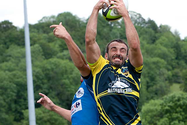 Damien Auzou s'impose... de haute lutte. Damien Auzou s'impose... de haute lutte.