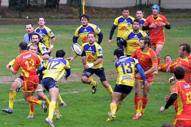 Loïc Serres et les Jaune et Bleu ont posé de sérieux problèmes au second du championnat.