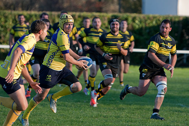 Brice Pereira attaque la ligne.