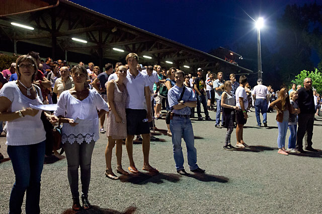 Il y aura beaucoup de Monde pour le Grand Prix de Villeréal...|Archive © Jean-Paul Epinette - icimedia@free.fr Il y aura beaucoup de Monde pour le Grand Prix de Villeréal...|Archive © Jean-Paul Epinette - icimedia@free.fr