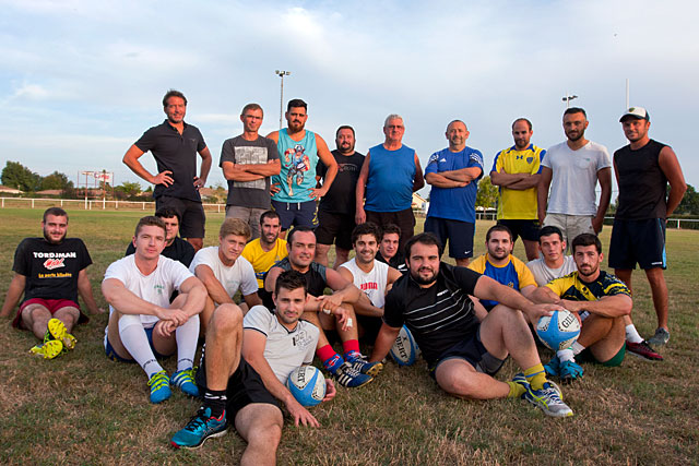 Les premiers arrivés à l'entraînement du mardi.|Photo © jean-Paul Epinette - icimedia@free.fr