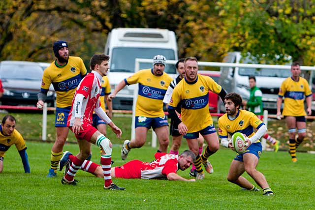 L'équipe B a rivalisé jusqu'à l'heure de jeu... - Photo © jean-Paul Epinette - icimedia@free.fr