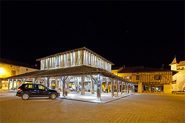 2017-2018... La bastide embellie...|Photo © jean-Paul Epinette - icimedia@free.fr 2017-2018... La bastide embellie...|Photo © jean-Paul Epinette - icimedia@free.fr