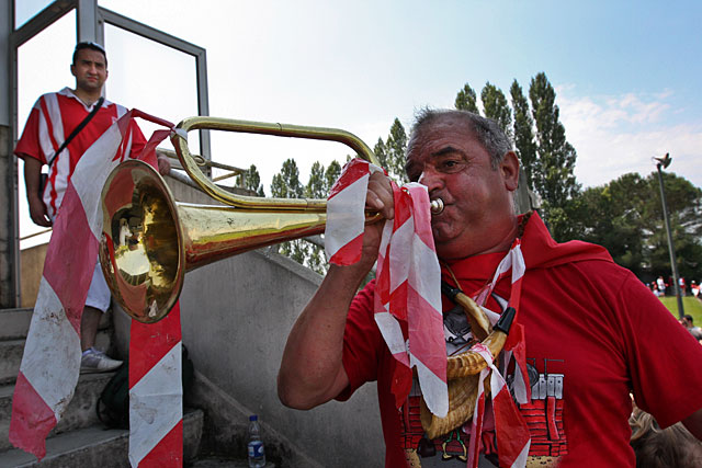 Sonnez clairons !... L'AS Lacapelle, de nouveau, est en finale du championnat de France !...|Archives © jean-Paul Epinette - icimedia@free.fr