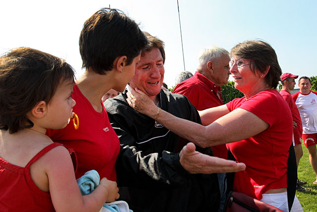 22 juin 2008 et les larmes de déception de Laurent Saint-Béat. Souhaitons-lui de pleurer de joie dimanche prochain... - Archives © jean-Paul Epinette - icimedia@free.fr 22 juin 2008 et les larmes de déception de Laurent Saint-Béat. Souhaitons-lui de pleurer de joie dimanche prochain... - Archives © jean-Paul Epinette - icimedia@free.fr