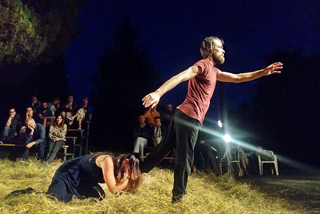 Depuis dix ans, Un Festival à Villeréal conduit un projet original de création...|Photo © jean-Paul Epinette - icimedia@free.fr Depuis dix ans, Un Festival à Villeréal conduit un projet original de création...|Photo © jean-Paul Epinette - icimedia@free.fr