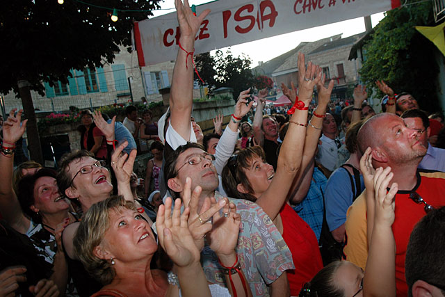 La fête et la convialité, en 2007 comme en 2018 !... - Archives © jean-Paul Epinette - icimedia@free.fr La fête et la convialité, en 2007 comme en 2018 !... - Archives © jean-Paul Epinette - icimedia@free.fr