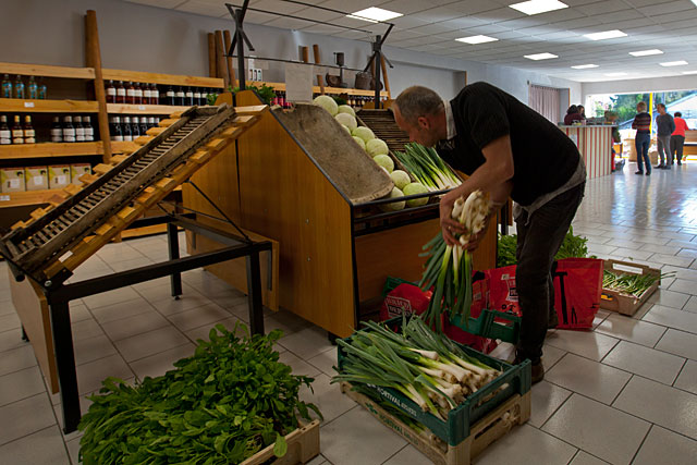 La boutique des paysans compte 55 producteurs dont 45 réguliers... - Archives © Jean-Paul Epinette - icimedia@free.fr