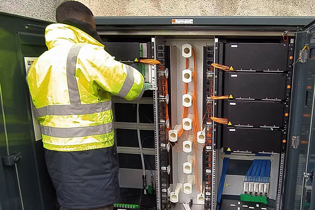 La fibre optique est arrivée en ville... et dans nos campagnes...|Photo ARIASE (dr) La fibre optique est arrivée en ville... et dans nos campagnes...|Photo ARIASE (dr)