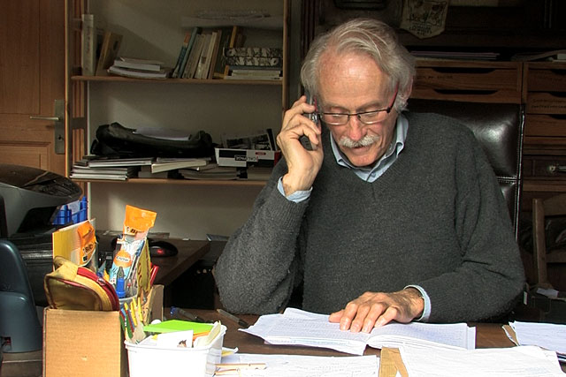 Ethnographe, occitaniste, conteur, musicien, chanteur, élu local et... météorologiste sur Radio 4, la contribution de Pèire Boissière à l'identité du Haut-Agenais aura été essentielle.| Photo extraite du film de Michel Jomard (2013)