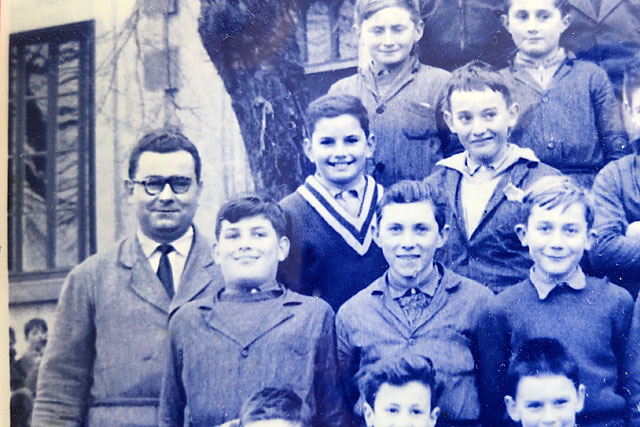 Après Gandaille et Doudrac, Guy Campan fut nommé à l'école de garçns de Villeréal où il effectua le restant de sa carrière. - | - (Photo DR) Vers 1956. Après Gandaille et Doudrac, Guy Campan fut nommé à l'école de garçns de Villeréal où il effectua le restant de sa carrière. - | - (Photo DR) Vers 1956.