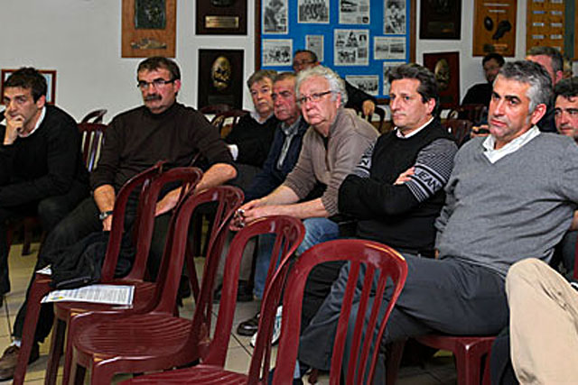 Discussions, débats, idées, projets... le rugby villeréalais sait qu'il doit changer d'échelle... - Photo © Jean-Paul Épinette.